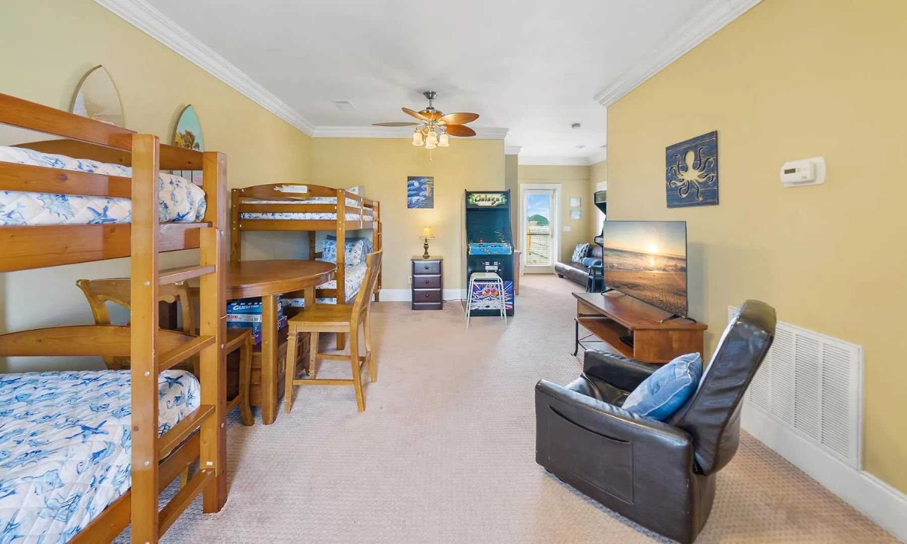 Spring Special, Lux 4Br House Sleeps 12, Pool, Elevator, King Bed Villa Panama City Beach